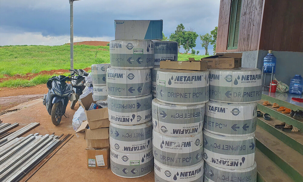 https://irritech.onweb.asia/wp-content/uploads/2026/09/trien-khai-thi-cong-75ha-ca-phe-1.jpg